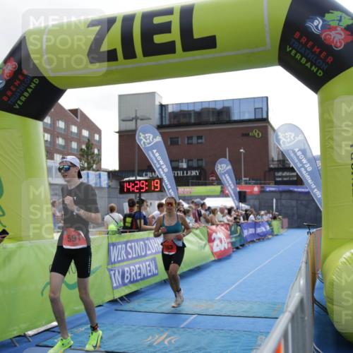 10.08.2025 - GEWOBA Citytriathlon Bremen H.Heesch http://msf.ph/oto/8539492 10.08.2025 14:29:17 Ziel 591, 794, 842, 946, 963 meine-sportfotos.de
