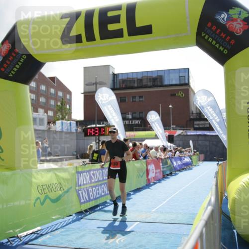 10.08.2025 - GEWOBA Citytriathlon Bremen H.Heesch http://msf.ph/oto/8539501 10.08.2025 14:31:13 Ziel 630, 862, 969, 1036 meine-sportfotos.de
