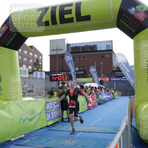 10.08.2025 - GEWOBA Citytriathlon Bremen H.Heesch http://msf.ph/oto/8539517 10.08.2025 14:40:52 Ziel 968 meine-sportfotos.de