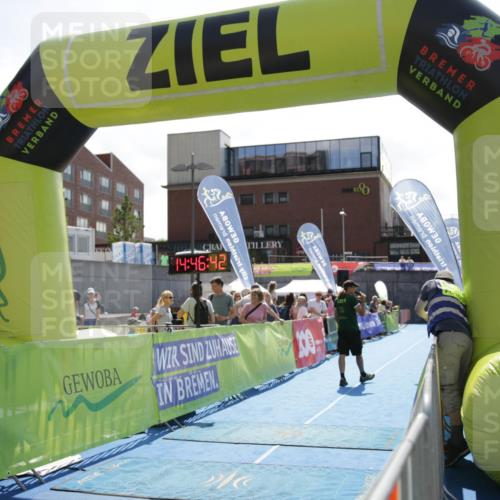10.08.2025 - GEWOBA Citytriathlon Bremen H.Heesch http://msf.ph/oto/8539528 10.08.2025 14:46:40 Ziel  meine-sportfotos.de