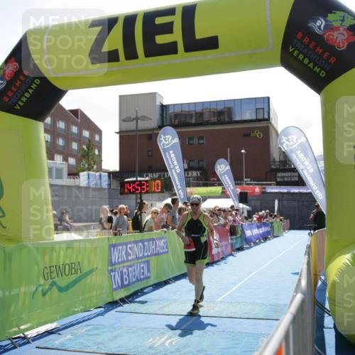 10.08.2025 - GEWOBA Citytriathlon Bremen H.Heesch http://msf.ph/oto/8539537 10.08.2025 14:53:09 Ziel 89, 980 meine-sportfotos.de