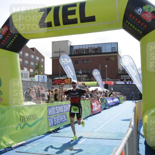10.08.2025 - GEWOBA Citytriathlon Bremen H.Heesch http://msf.ph/oto/8539554 10.08.2025 15:05:39 Ziel 168, 268 meine-sportfotos.de