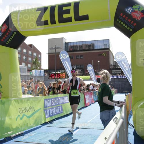 10.08.2025 - GEWOBA Citytriathlon Bremen H.Heesch http://msf.ph/oto/8539583 10.08.2025 15:13:48 Ziel 62, 116, 144, 146, 227, 255 meine-sportfotos.de