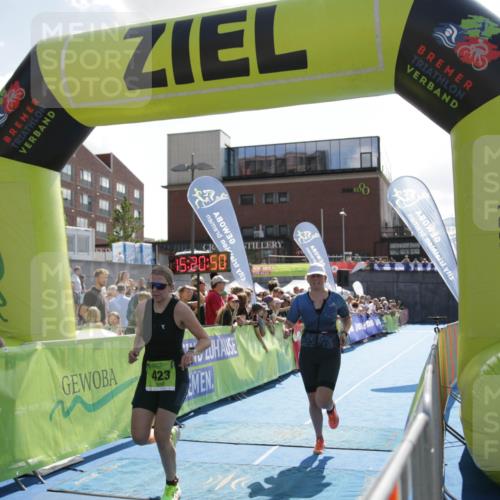 10.08.2025 - GEWOBA Citytriathlon Bremen H.Heesch http://msf.ph/oto/8539652 10.08.2025 15:20:49 Ziel 30, 69, 314, 353, 423, 436 meine-sportfotos.de