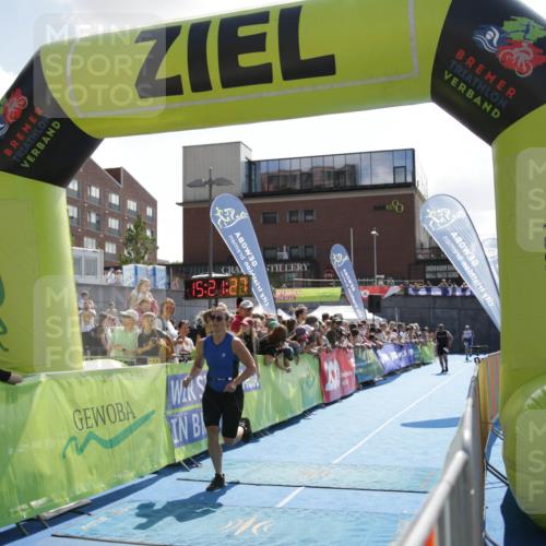 10.08.2025 - GEWOBA Citytriathlon Bremen H.Heesch http://msf.ph/oto/8539658 10.08.2025 15:21:25 Ziel 58, 90, 147, 242, 289 meine-sportfotos.de