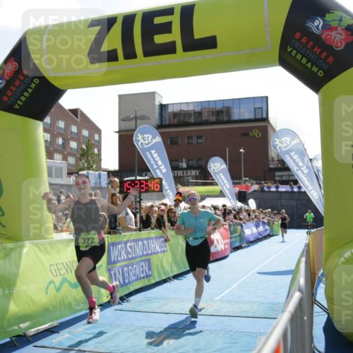 10.08.2025 - GEWOBA Citytriathlon Bremen H.Heesch http://msf.ph/oto/8539677 10.08.2025 15:23:45 Ziel 98, 209, 363, 372 meine-sportfotos.de