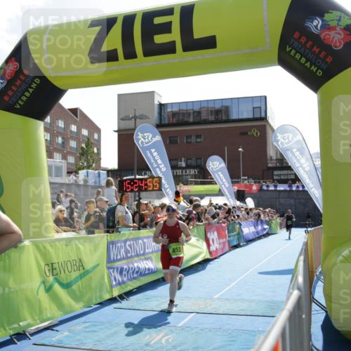 10.08.2025 - GEWOBA Citytriathlon Bremen H.Heesch http://msf.ph/oto/8539696 10.08.2025 15:24:53 Ziel 234, 258, 280, 453, 497 meine-sportfotos.de