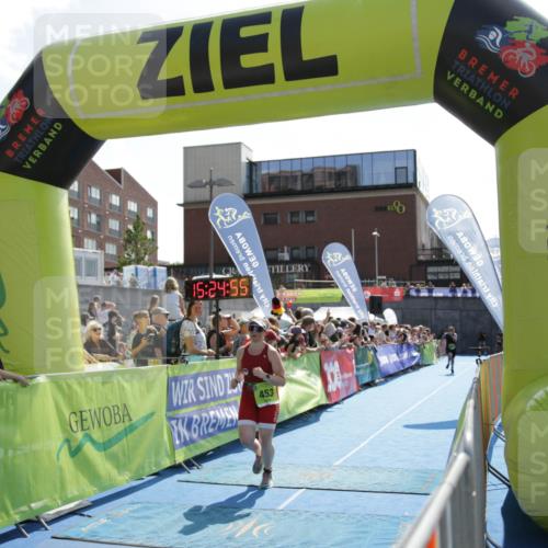 10.08.2025 - GEWOBA Citytriathlon Bremen H.Heesch http://msf.ph/oto/8539697 10.08.2025 15:24:53 Ziel 234, 258, 280, 453, 497 meine-sportfotos.de
