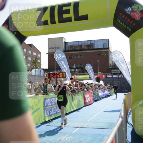 10.08.2025 - GEWOBA Citytriathlon Bremen H.Heesch http://msf.ph/oto/8539705 10.08.2025 15:26:05 Ziel 29, 205, 303, 323 meine-sportfotos.de