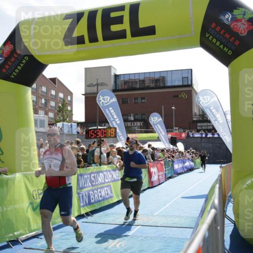 10.08.2025 - GEWOBA Citytriathlon Bremen H.Heesch http://msf.ph/oto/8539749 10.08.2025 15:30:18 Ziel 80, 249, 278, 405 meine-sportfotos.de