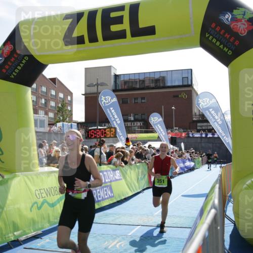 10.08.2025 - GEWOBA Citytriathlon Bremen H.Heesch http://msf.ph/oto/8539758 10.08.2025 15:30:50 Ziel 35, 110, 351, 365, 483 meine-sportfotos.de