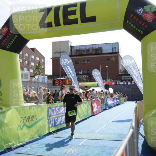 10.08.2025 - GEWOBA Citytriathlon Bremen H.Heesch http://msf.ph/oto/8539760 10.08.2025 15:31:36 Ziel 73, 247 meine-sportfotos.de