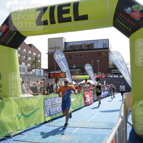 10.08.2025 - GEWOBA Citytriathlon Bremen H.Heesch http://msf.ph/oto/8539772 10.08.2025 15:33:45 Ziel 266, 377, 439 meine-sportfotos.de