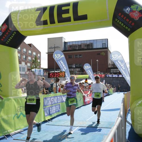10.08.2025 - GEWOBA Citytriathlon Bremen H.Heesch http://msf.ph/oto/8539776 10.08.2025 15:33:47 Ziel 266, 352, 377, 409, 439 meine-sportfotos.de