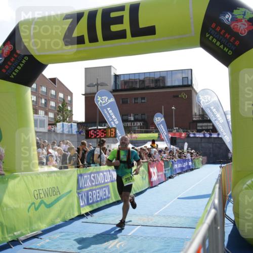 10.08.2025 - GEWOBA Citytriathlon Bremen H.Heesch http://msf.ph/oto/8539798 10.08.2025 15:36:13 Ziel 207 meine-sportfotos.de