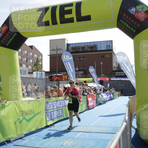 10.08.2025 - GEWOBA Citytriathlon Bremen H.Heesch http://msf.ph/oto/8539869 10.08.2025 15:46:33 Ziel 430 meine-sportfotos.de