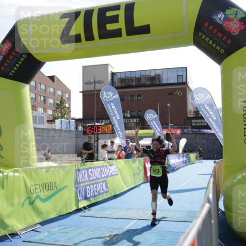 10.08.2025 - GEWOBA Citytriathlon Bremen H.Heesch http://msf.ph/oto/8539890 10.08.2025 16:03:42 Ziel 513 meine-sportfotos.de