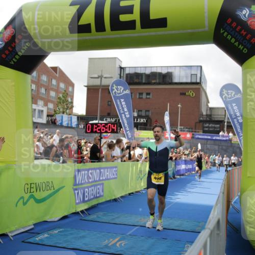 10.08.2025 - GEWOBA Citytriathlon Bremen H.Heesch http://msf.ph/oto/8539922 10.08.2025 11:29:41 Ziel  meine-sportfotos.de