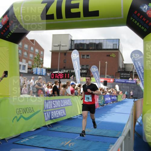10.08.2025 - GEWOBA Citytriathlon Bremen H.Heesch http://msf.ph/oto/8539952 10.08.2025 11:31:48 Ziel 79, 117, 394 meine-sportfotos.de
