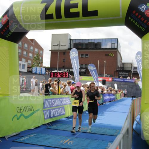 10.08.2025 - GEWOBA Citytriathlon Bremen H.Heesch http://msf.ph/oto/8539986 10.08.2025 11:36:10 Ziel 418, 443, 452, 485 meine-sportfotos.de