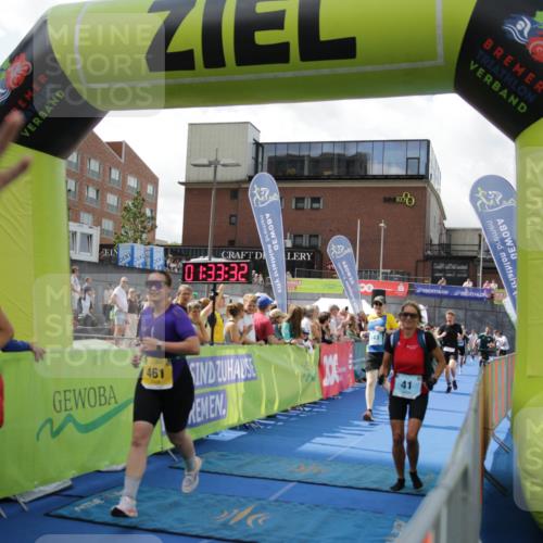 10.08.2025 - GEWOBA Citytriathlon Bremen H.Heesch http://msf.ph/oto/8539996 10.08.2025 11:37:08 Ziel 25, 41, 461, 504 meine-sportfotos.de