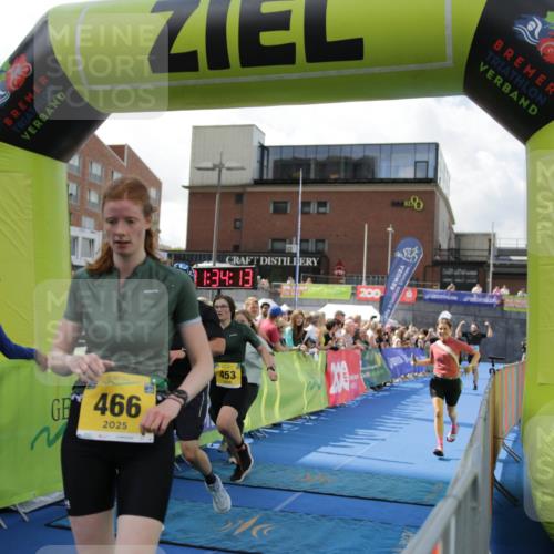 10.08.2025 - GEWOBA Citytriathlon Bremen H.Heesch http://msf.ph/oto/8540007 10.08.2025 11:37:49 Ziel 89, 237, 453, 466, 492 meine-sportfotos.de