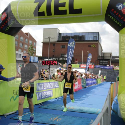 10.08.2025 - GEWOBA Citytriathlon Bremen H.Heesch http://msf.ph/oto/8540035 10.08.2025 11:41:00 Ziel 55, 223, 402, 410 meine-sportfotos.de