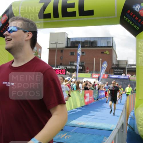 10.08.2025 - GEWOBA Citytriathlon Bremen H.Heesch http://msf.ph/oto/8540042 10.08.2025 11:41:37 Ziel 59, 444 meine-sportfotos.de