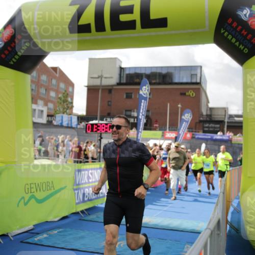 10.08.2025 - GEWOBA Citytriathlon Bremen H.Heesch http://msf.ph/oto/8540046 10.08.2025 11:41:38 Ziel 59, 444 meine-sportfotos.de