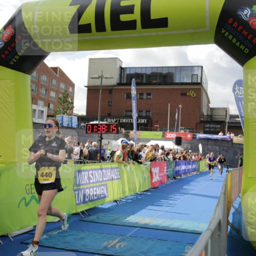 10.08.2025 - GEWOBA Citytriathlon Bremen H.Heesch http://msf.ph/oto/8540110 10.08.2025 11:41:52 Ziel 15, 189, 191, 197, 440 meine-sportfotos.de