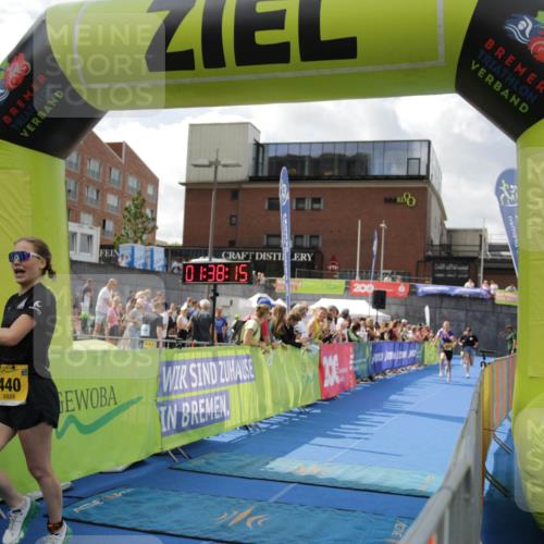 10.08.2025 - GEWOBA Citytriathlon Bremen H.Heesch http://msf.ph/oto/8540112 10.08.2025 11:41:52 Ziel 15, 189, 191, 197, 440 meine-sportfotos.de