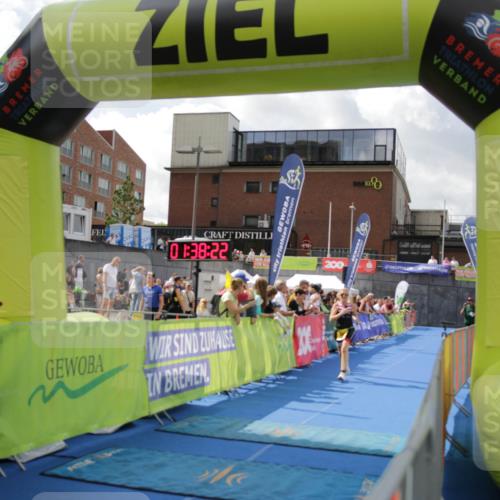 10.08.2025 - GEWOBA Citytriathlon Bremen H.Heesch http://msf.ph/oto/8540127 10.08.2025 11:41:59 Ziel 191, 440, 451, 456 meine-sportfotos.de