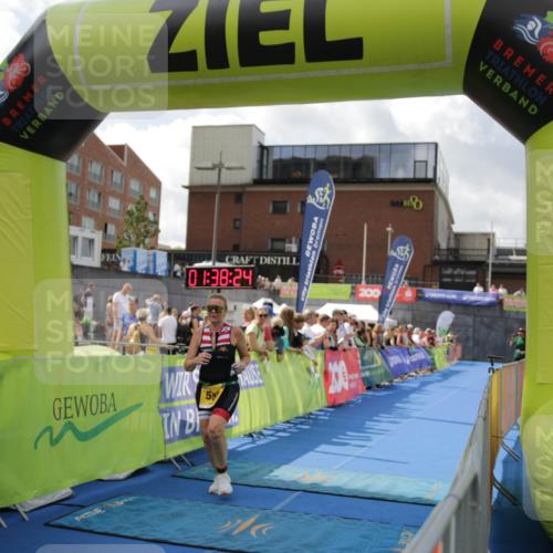 10.08.2025 - GEWOBA Citytriathlon Bremen H.Heesch http://msf.ph/oto/8540132 10.08.2025 11:42:01 Ziel 191, 440, 451, 456, 501 meine-sportfotos.de