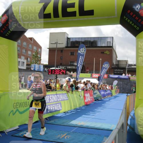 10.08.2025 - GEWOBA Citytriathlon Bremen H.Heesch http://msf.ph/oto/8540137 10.08.2025 11:42:01 Ziel 191, 440, 451, 456, 501 meine-sportfotos.de