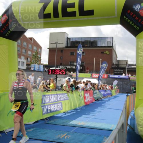 10.08.2025 - GEWOBA Citytriathlon Bremen H.Heesch http://msf.ph/oto/8540141 10.08.2025 11:42:02 Ziel 191, 440, 451, 456, 501 meine-sportfotos.de