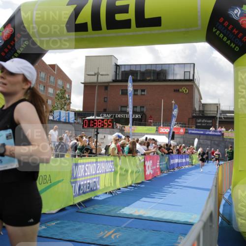 10.08.2025 - GEWOBA Citytriathlon Bremen H.Heesch http://msf.ph/oto/8540159 10.08.2025 11:42:32 Ziel 235, 476 meine-sportfotos.de
