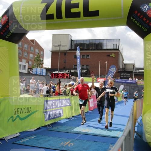 10.08.2025 - GEWOBA Citytriathlon Bremen H.Heesch http://msf.ph/oto/8540248 10.08.2025 11:42:41 Ziel 139, 235, 447, 476 meine-sportfotos.de