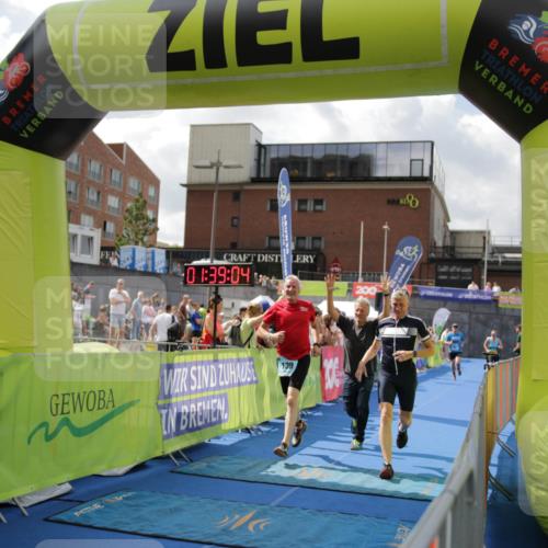 10.08.2025 - GEWOBA Citytriathlon Bremen H.Heesch http://msf.ph/oto/8540249 10.08.2025 11:42:41 Ziel 139, 235, 447, 476 meine-sportfotos.de