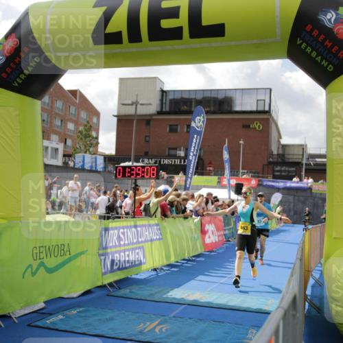 10.08.2025 - GEWOBA Citytriathlon Bremen H.Heesch http://msf.ph/oto/8540288 10.08.2025 11:42:45 Ziel 139, 447, 463 meine-sportfotos.de
