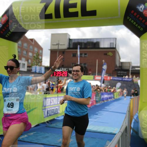 10.08.2025 - GEWOBA Citytriathlon Bremen H.Heesch http://msf.ph/oto/8540447 10.08.2025 11:43:05 Ziel 49, 229, 354, 355, 506 meine-sportfotos.de