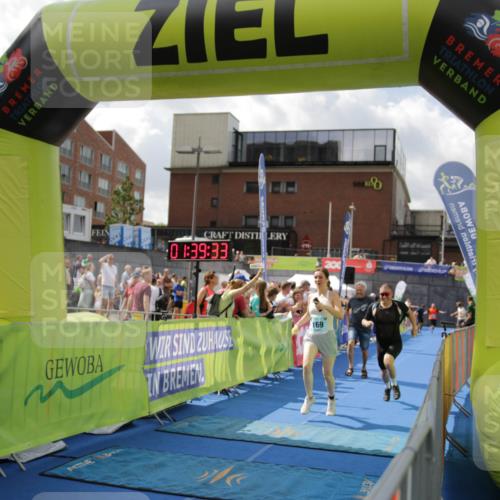 10.08.2025 - GEWOBA Citytriathlon Bremen H.Heesch http://msf.ph/oto/8540492 10.08.2025 11:43:10 Ziel 49, 169, 229, 354, 506 meine-sportfotos.de