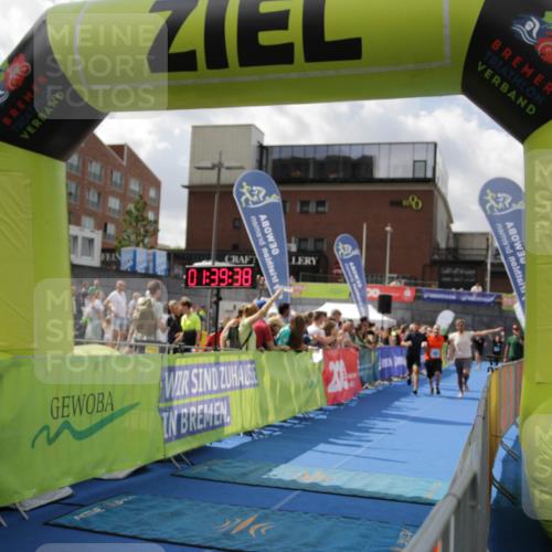 10.08.2025 - GEWOBA Citytriathlon Bremen H.Heesch http://msf.ph/oto/8540548 10.08.2025 11:43:15 Ziel 49, 169, 229 meine-sportfotos.de