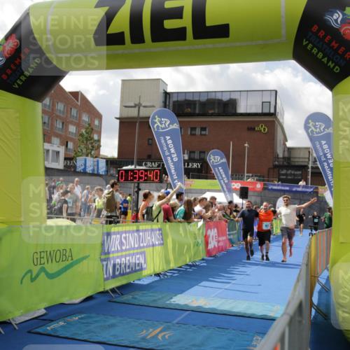 10.08.2025 - GEWOBA Citytriathlon Bremen H.Heesch http://msf.ph/oto/8540559 10.08.2025 11:43:17 Ziel 169, 229 meine-sportfotos.de