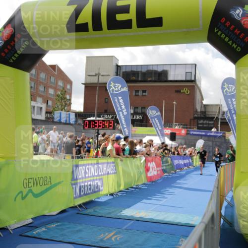 10.08.2025 - GEWOBA Citytriathlon Bremen H.Heesch http://msf.ph/oto/8540591 10.08.2025 11:43:20 Ziel 93, 169 meine-sportfotos.de