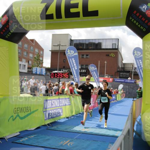 10.08.2025 - GEWOBA Citytriathlon Bremen H.Heesch http://msf.ph/oto/8540622 10.08.2025 11:43:24 Ziel 93, 233 meine-sportfotos.de