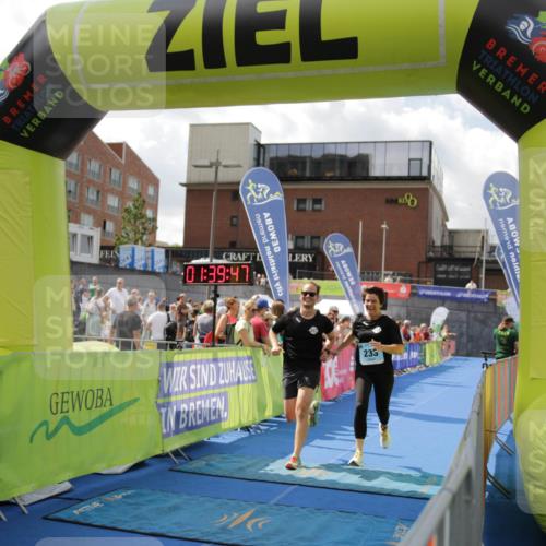 10.08.2025 - GEWOBA Citytriathlon Bremen H.Heesch http://msf.ph/oto/8540623 10.08.2025 11:43:24 Ziel 93, 233 meine-sportfotos.de