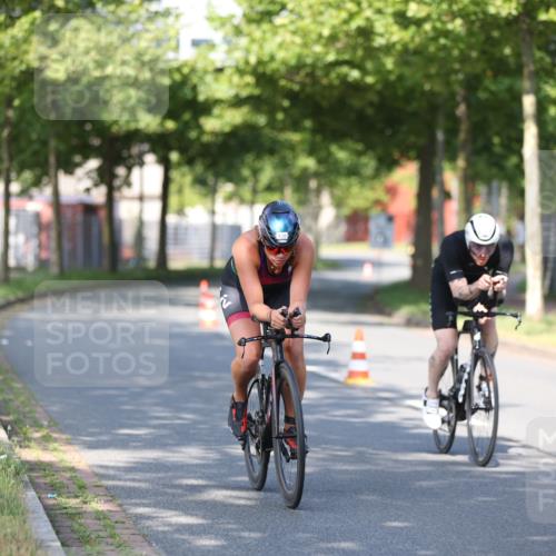 10.08.2025 - GEWOBA Citytriathlon Bremen Yannick Fuchs http://msf.ph/oto/8540664 10.08.2025 10:25:27 Radfahren  meine-sportfotos.de