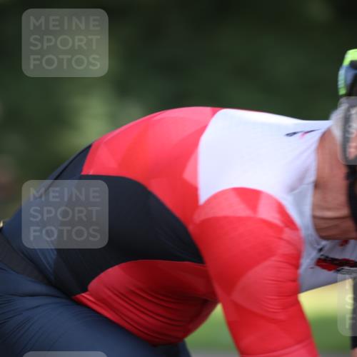 10.08.2025 - GEWOBA Citytriathlon Bremen Yannick Fuchs http://msf.ph/oto/8540682 10.08.2025 10:26:17 Radfahren 395, 507 meine-sportfotos.de