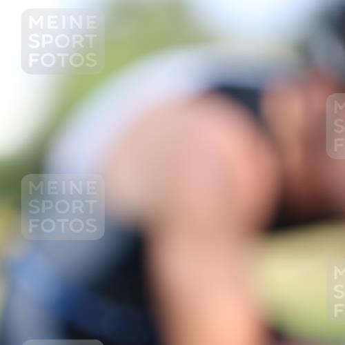 10.08.2025 - GEWOBA Citytriathlon Bremen Yannick Fuchs http://msf.ph/oto/8540738 10.08.2025 10:29:18 Radfahren 386, 412, 509, 510 meine-sportfotos.de