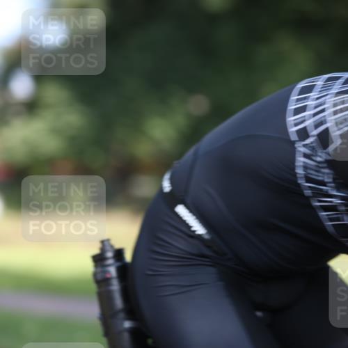 10.08.2025 - GEWOBA Citytriathlon Bremen Yannick Fuchs http://msf.ph/oto/8540745 10.08.2025 10:29:27 Radfahren 386, 509, 510 meine-sportfotos.de